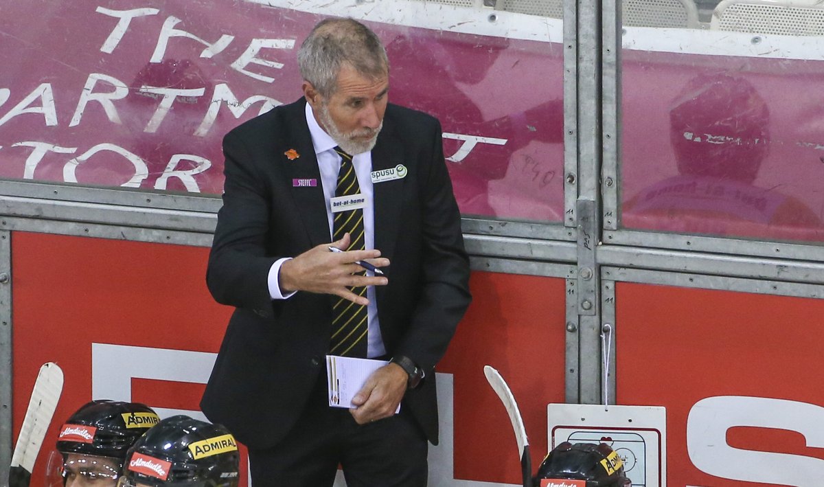 viennacapitals's tweet photo. 🎙️ Head-Coach Dave Barr

"Wir wussten vor dem Spiel, dass wir diesen Pflichtsieg einfahren müssen. Das ist uns schlussendlich auch gelungen. Die drei Punkte sind enorm wichtig. Der Kampf um die Play-Offs ist extrem eng.“

#VICBWL https://t.co/x2aUNaQ0nt