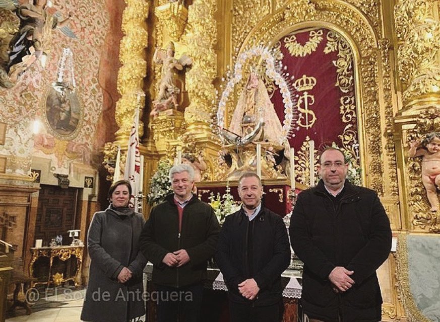 Desde nuestra Hermandad queremos felicitar a Justo Muñoz por su elección como Esclavo Mayor de la Esclavitud de Ntra. Sra. de los Remedios, Patrona Mariana de Antequera. También felicitar a todo el equipo que le acompaña en esta nueva andadura. #antequera #cofradias #patrona