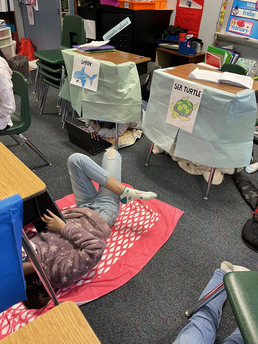 LPitrucha's tweet photo. Under the Sea Geometrea…@OutleyE @AliefISD @AliefMathK6 @Alief_AdvAcad @PatrickCherry2 https://t.co/5tUVWPNoMS