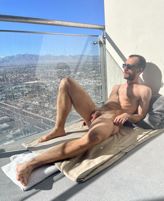 Tanning season has begun😎 https://t.co/shUE8KR9Il<a href="/tag/vegas"class="tags"><span>#vegas</span></a><a href="/tag/lasvegas"class="tags"><span>#lasvegas</span></a><a href="/tag/asian"class="tags"><span>#asian</span></a><a href="/tag/bigdick"class="tags"><span>#bigdick</span></a><a href="/tag/hung"class="tags"><span>#hung</span></a><a href="/tag/cuckold"class="tags"><span>#cuckold</span></a>