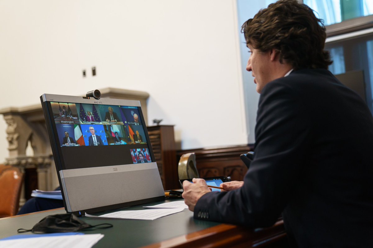 JustinTrudeau's tweet photo. Canada, the United States, and countries across Europe are committed to supporting Ukraine’s sovereignty and territorial integrity. I spoke about that today with @POTUS and European leaders – we’ll keep pursuing de-escalation and a diplomatic solution. https://t.co/SNla761OGP https://t.co/ySKp7gGqT4