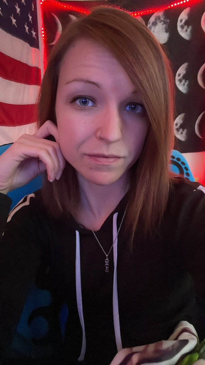 Gir10nFire's tweet photo. Streaming! Come join me and my many blankets 😝
https://t.co/zm9j4udb0n
#girlgamer #twitchaffilliate #girlstreamer #streamer #leagueoflegends #live #BlanketsForDays #StayingWarm https://t.co/OOSWSC3Qaj