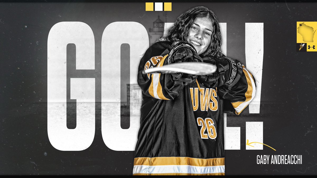 uwswhky's tweet photo. GOAL by @AndreacchiGaby, Putting the Yellowjackets back in the lead 3-2 over the pointers! https://t.co/515EHcPtpL