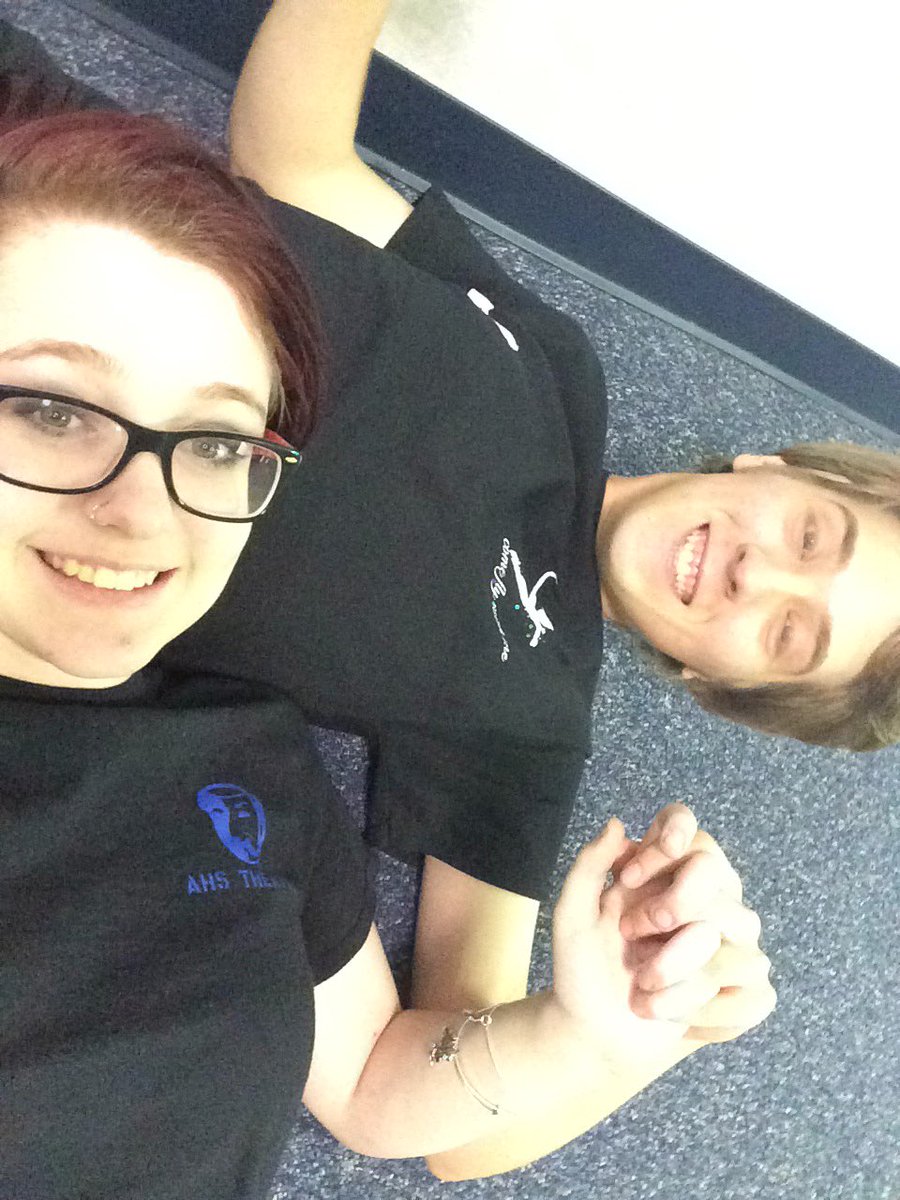 🎃 spooky miles tweet media