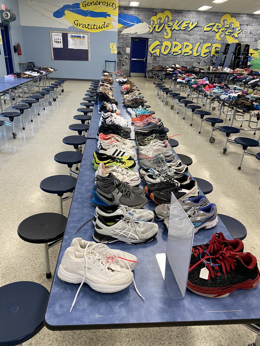 We’re ready for Gus’ Vintage Outlet tomorrow 10am-1pm <a href="/TurkeyCreekMS/">Turkey Creek MS</a> ! Come shop with us! 

<a href="/HCPS_Trapnell/">Trapnell Elementary</a> 
<a href="/HCPSRobinsonES/">Robinson Elementary</a> 
<a href="/DoverWorldsBest/">Dover Elementary School</a> 
<a href="/HCPSMarshallMS/">Marshall Middle Magnet IB World Community School</a> 
<a href="/TurkeyCreekMS/">Turkey Creek MS</a> 
<a href="/hcps_espanol/">Hillsborough Schools en Español</a> <a href="/HillsboroughSch/">Hillsborough Schools</a>