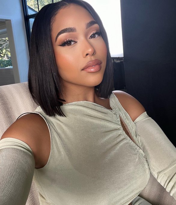 Watch Jordyn Woods's leaked NSFW photo on TwXstars