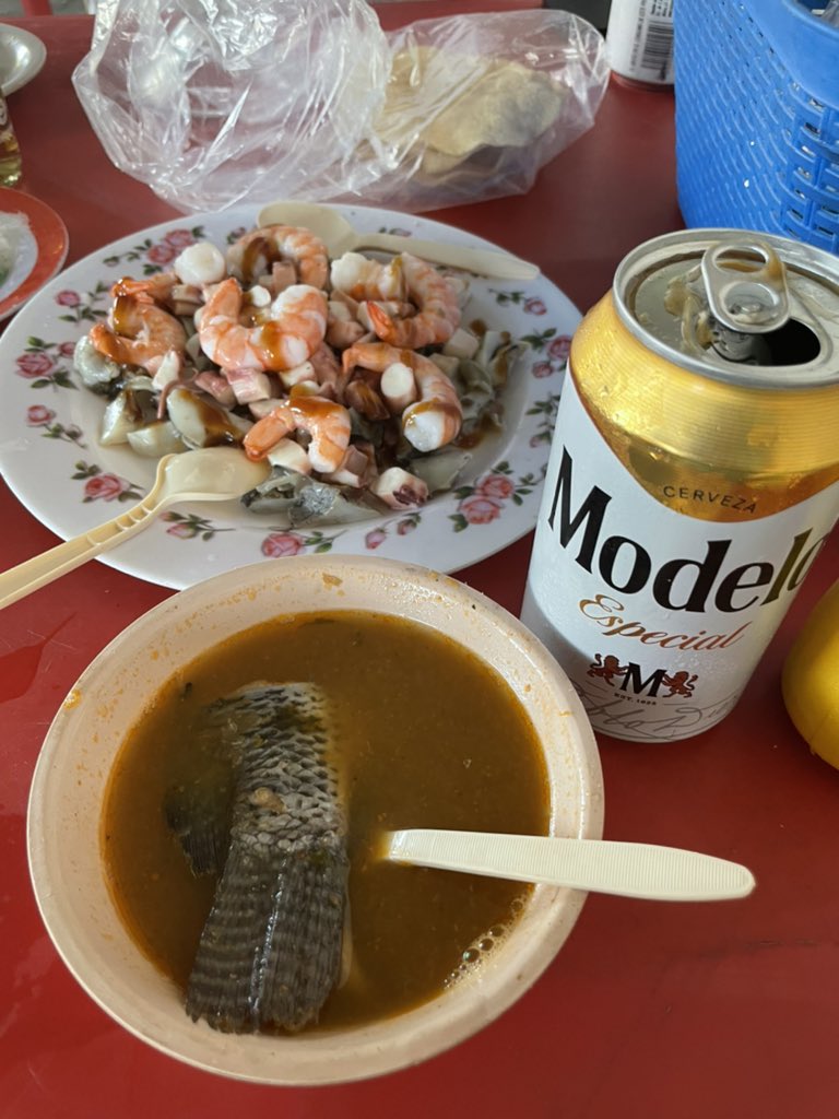 AlekzGoma's tweet photo. Ya es justo 🥵 @vivetapachula https://t.co/2lZnkD91aa