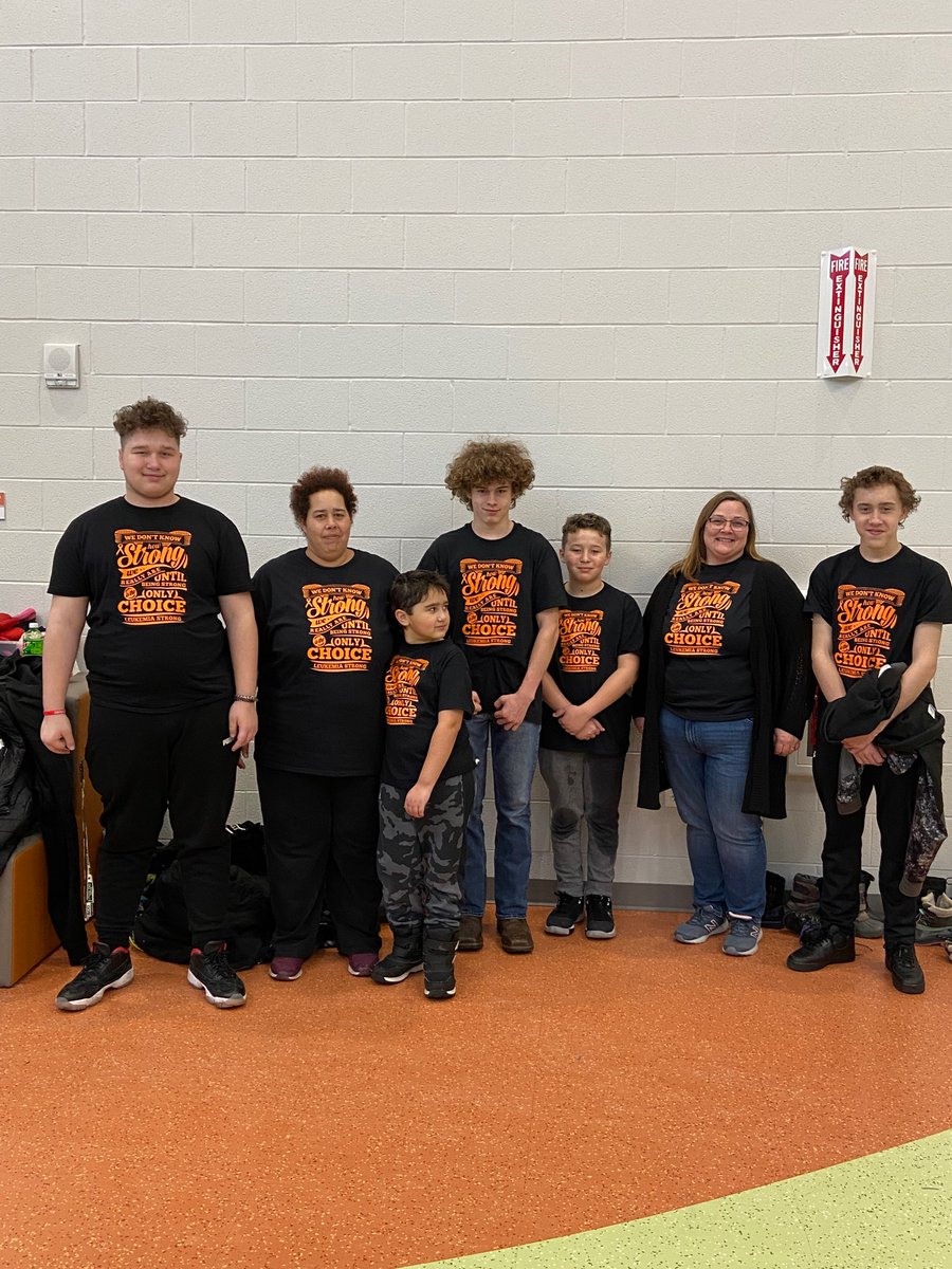 GoMarshmen's tweet photo. #TeamKaylee
#DykstraStrong
#HoriconStrong
#StrongerTogether https://t.co/7NxCbYOG9T