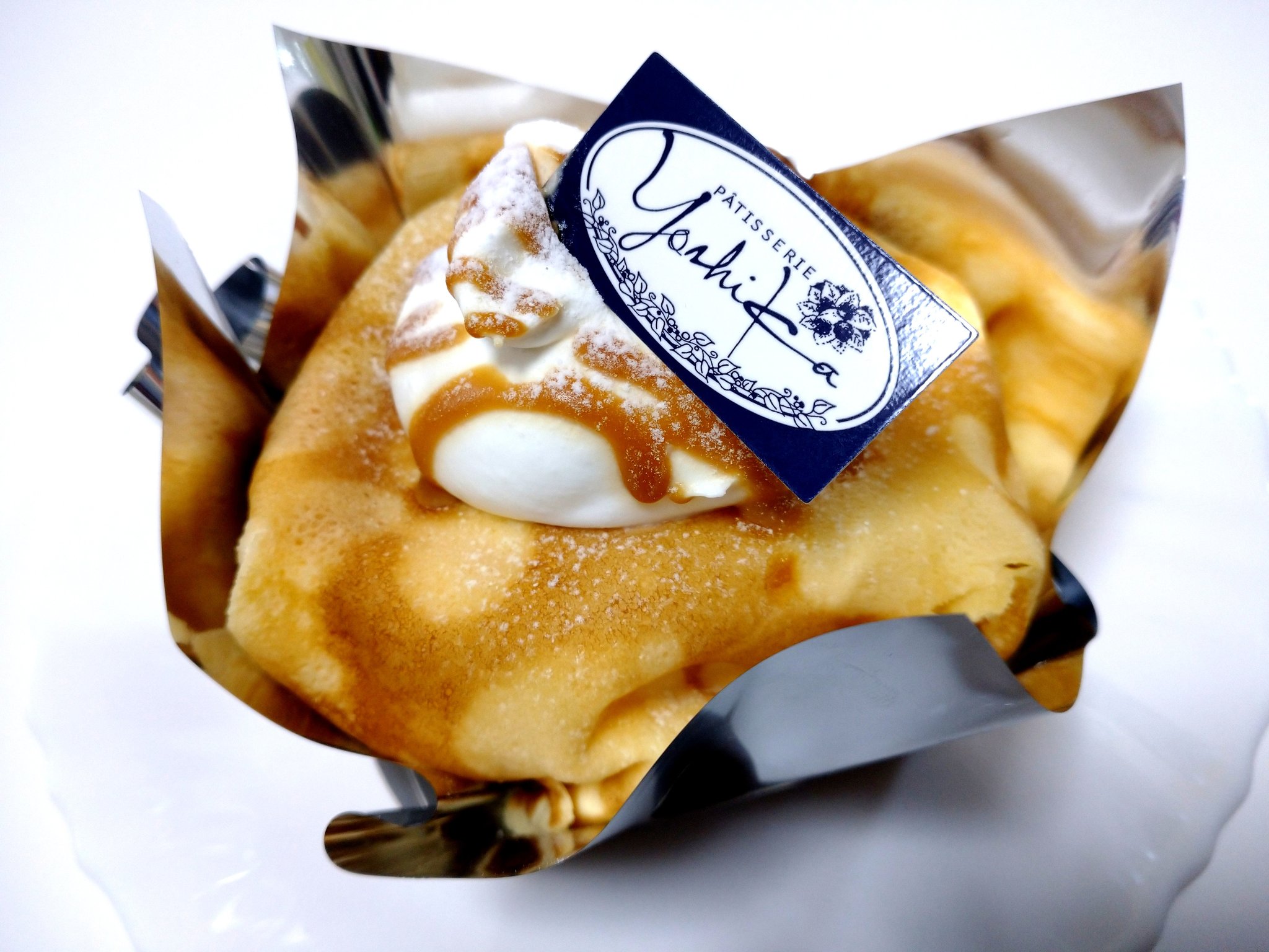 島 和太郎 米粉のクレーププリン 手焼きクレープにカスタードとがプリンが包まれてすごく美味しい ほんのりコーヒーの香りも ショートケーキ 島和太郎 オフィスアーツ 菓子 花 Flowers スイーツ Cm タレント モデル 朝 プリン おはよう