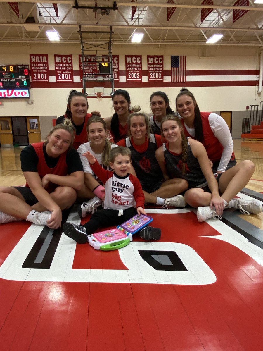 gv_wbb's tweet photo. Viking Fans🚨🚨!!
Tomorrow is Senior Day and we will be recognizing our 8 teammates BEFORE our game. The Senior Day celebration will begin at 1:45pm with our game vs Peru State to follow at 2pm! Please come early to help us honor these awesome ladies❤️🖤❤️ https://t.co/pWIKkVgHhw