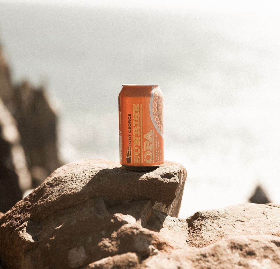 FortGeorgeBeer's tweet photo. Fort George is rewarding you for all that you've done to help get through this pandemic. Head to the @LovellTaproom, let them know how you've helped out, and take home a six-pack of Sunrise OPA. 

No purchase is necessary. 21+ only. While they last. #LookToTheHelpers https://t.co/7zKBunHjxO