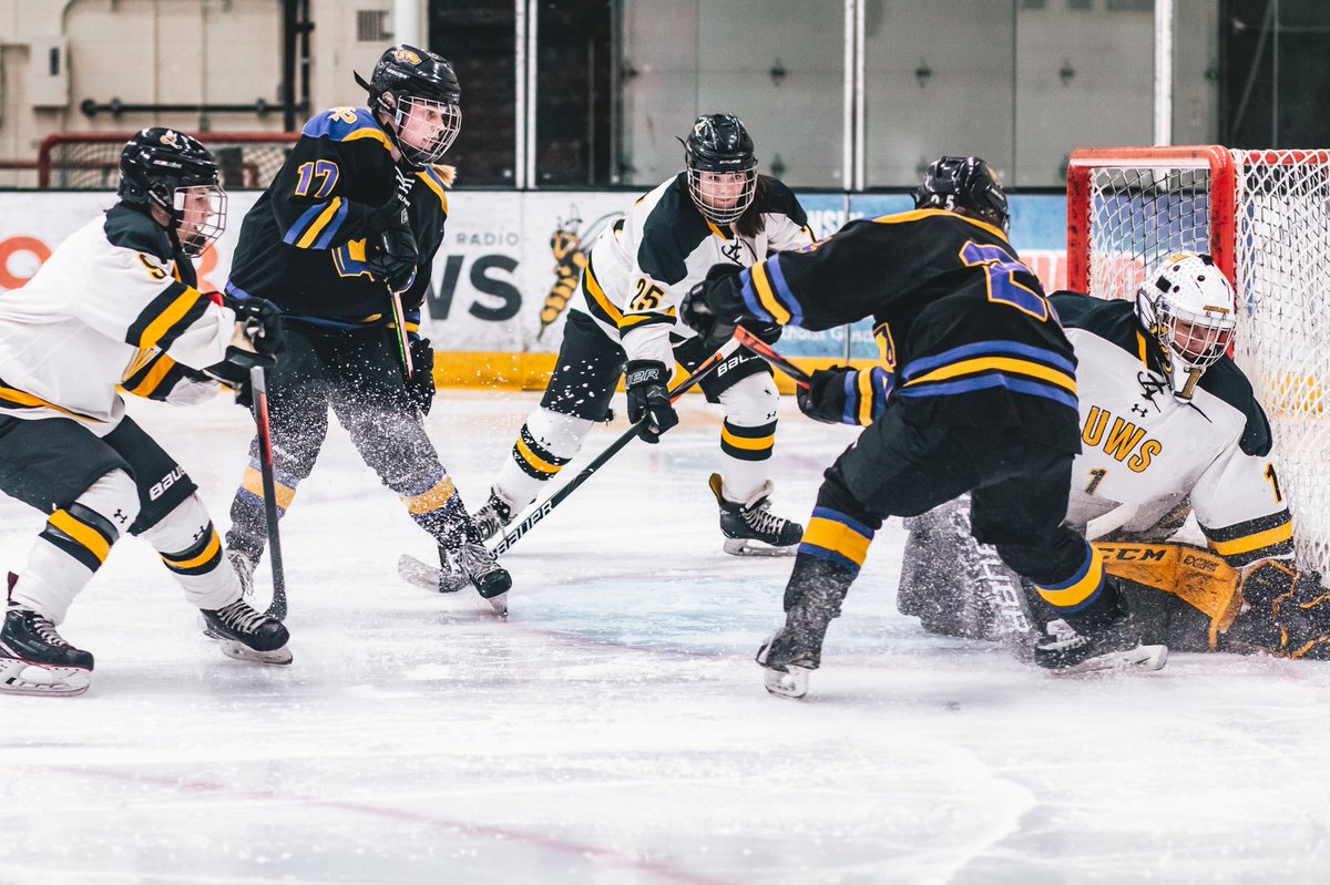 uwswhky's tweet photo. 4-2 After the second period 📸 | #WeAreSuperior #EarnIt https://t.co/swdlTX4cjr