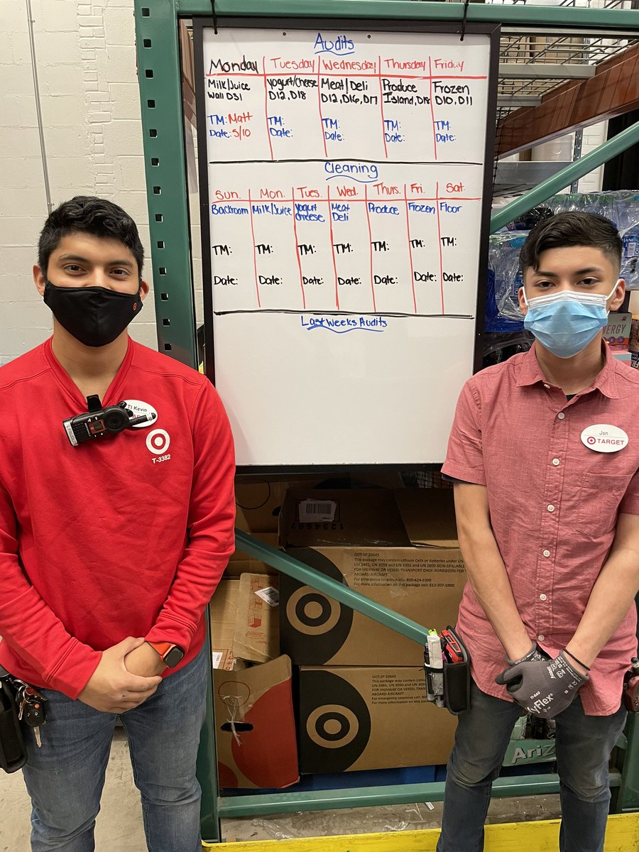 JesseDaTarget's tweet image. Kevin started as a pf TM during my time at 2844 and came with me as a new leader to open up 5towns- he has created and maintained an incredible food process, we are all so excited for him to go back to 2844 for his 2nd assignment! Good luck @TargetKevinS we will miss you!! 😭😭😭