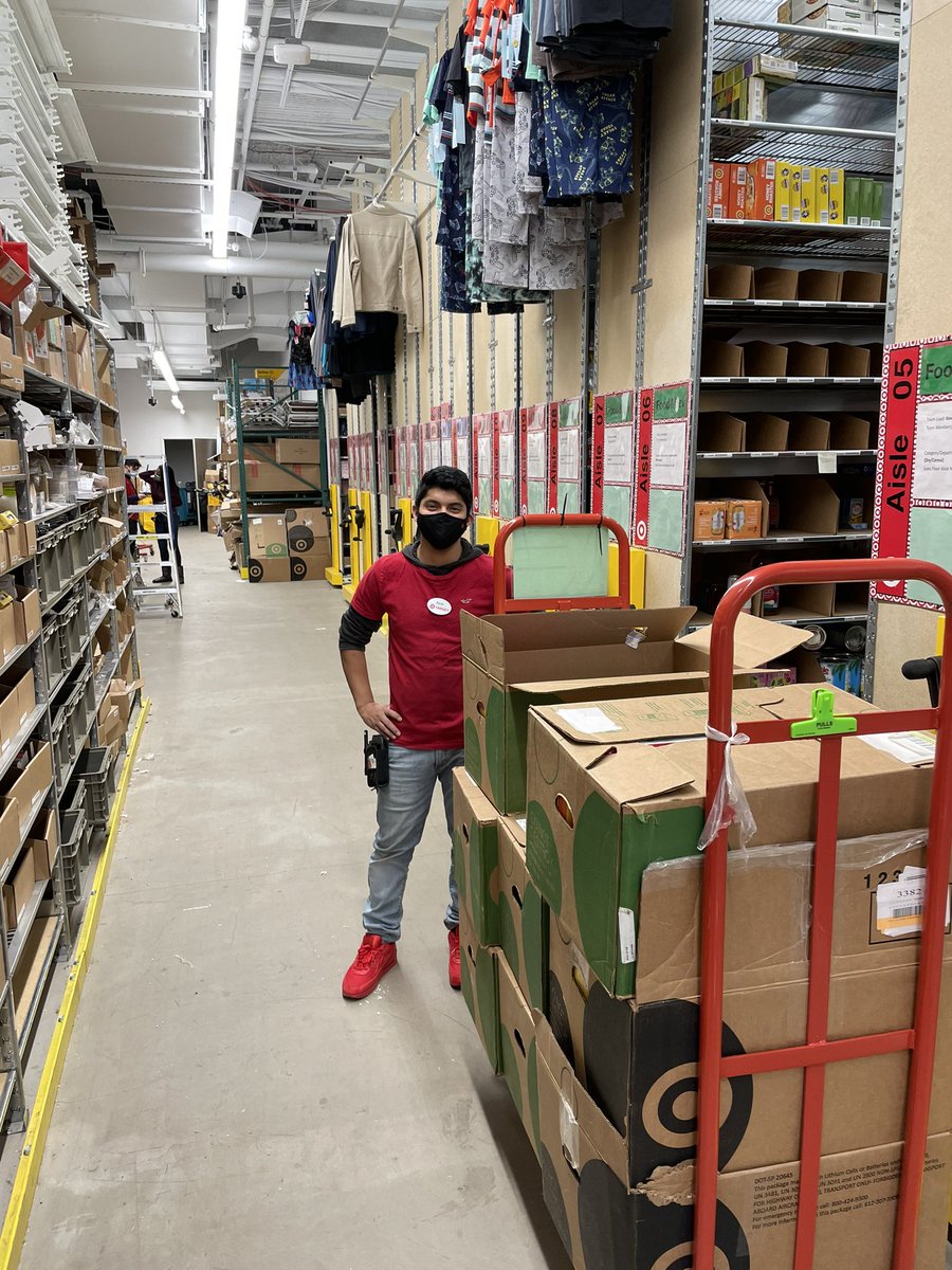 JesseDaTarget's tweet image. Kevin started as a pf TM during my time at 2844 and came with me as a new leader to open up 5towns- he has created and maintained an incredible food process, we are all so excited for him to go back to 2844 for his 2nd assignment! Good luck @TargetKevinS we will miss you!! 😭😭😭
