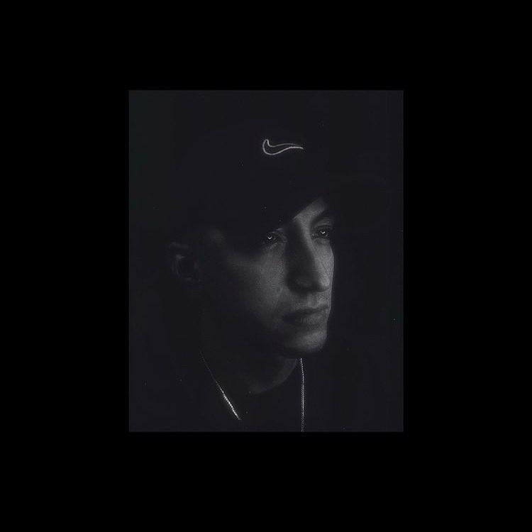 JuliusCesar100's tweet image. //NEW RELEASE//
Our cover of Mob Ties by Drake is out and available on YouTube🦂⚡️
Head over to my profile and hit that link in my bio! 
.
This was such a fun song to work with, also one of the funnest video shoots be sure you catch it.
.
@DayByDayBand