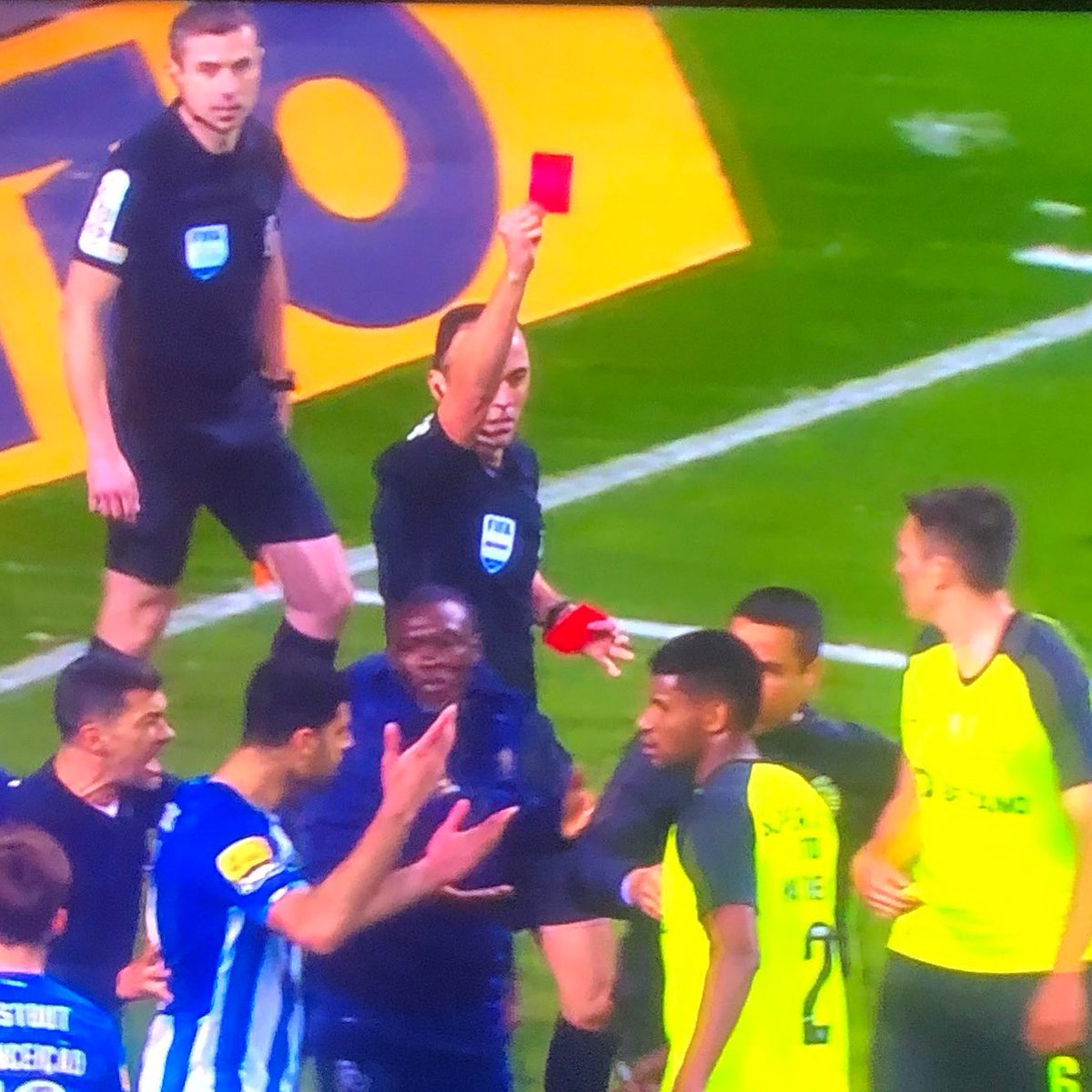 Incredible…

The total match length of Porto 2-2 Sporting was 105 minutes but the ball was in play for just 43 minutes (41%). The second half alone was 56 minutes long but the ball was in play for just 21 minutes (38%) and there were 18 fouls in that half alone.