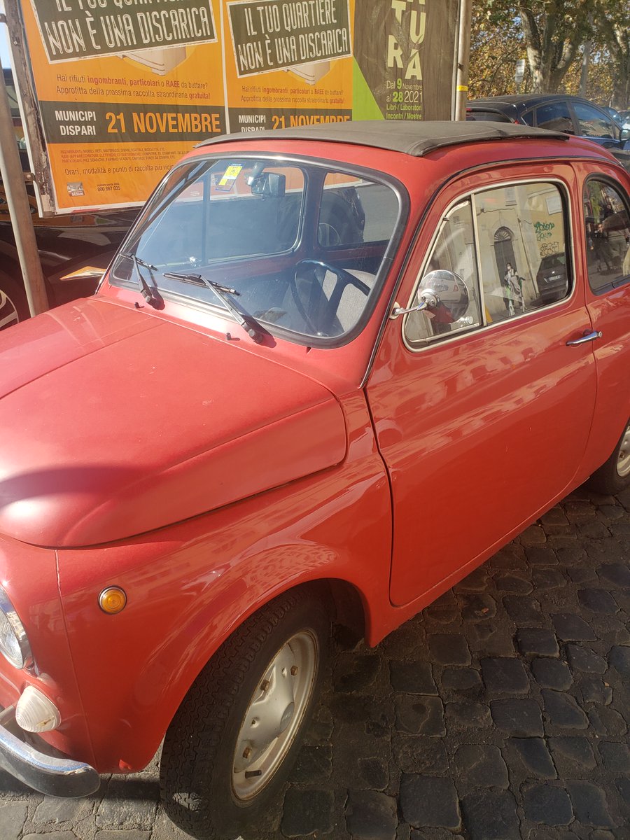 Fiat 500 Friday
#fiat500 #italy #rome