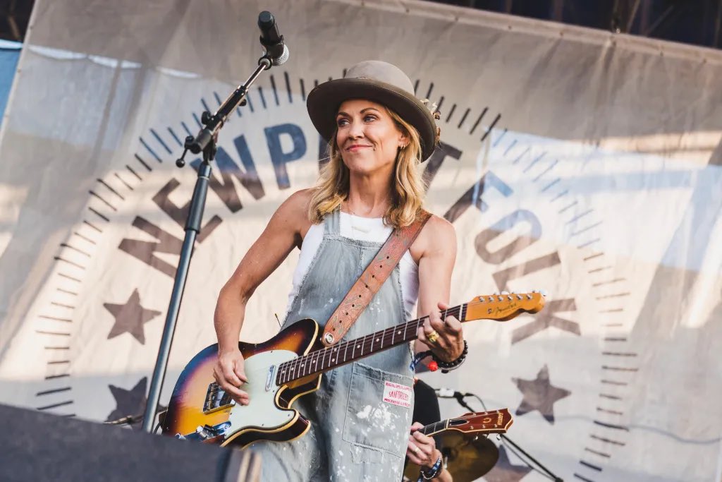 Happy birthday,  Sheryl fans: What s your favorite Sheryl Crow song? 