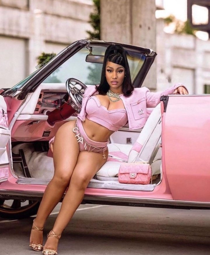 MinajRedeBR's tweet photo. MEU DEUS? Nicki Minaj via Instagram. https://t.co/kmOjInfBtC