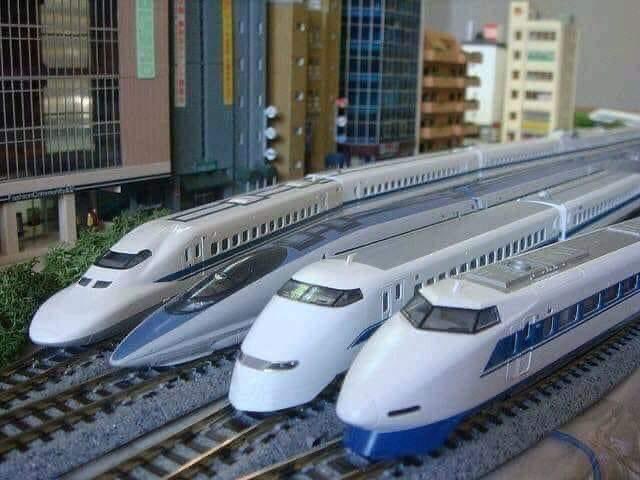 Mohameddodi9's tweet photo. ⏪ سنتين وهنشوف المنظر ده في أم الدنيا 🇪🇬
القطار الكهربائي السريع القاهرة أسوان في 4 ساعات
اللي اتعمل في مصر ميتعملش في 50 سنة ❤️
تحيا مصر العظمي دائما وأبدا 🇪🇬❤️ https://t.co/nTYQTYBSWo
