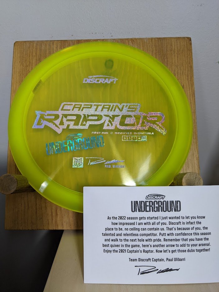 itcdiscgolf's tweet photo. Had to share this beauty!!! Thank you @DiscraftDG , @PaulUlibarri, #BobJulio, and #TeamStampWes!!! 

#Discraft #DiscraftUnderground #CapRap #CaptainsRaptor #ThrowDiscraft #Captain #Uli https://t.co/gtztDauIlU