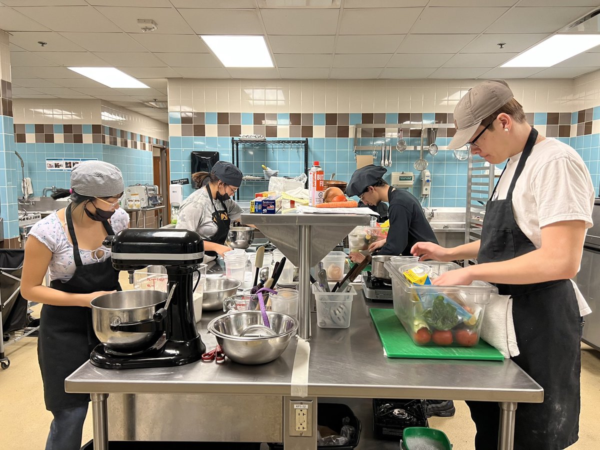 ECHS Culinary Arts tweet media