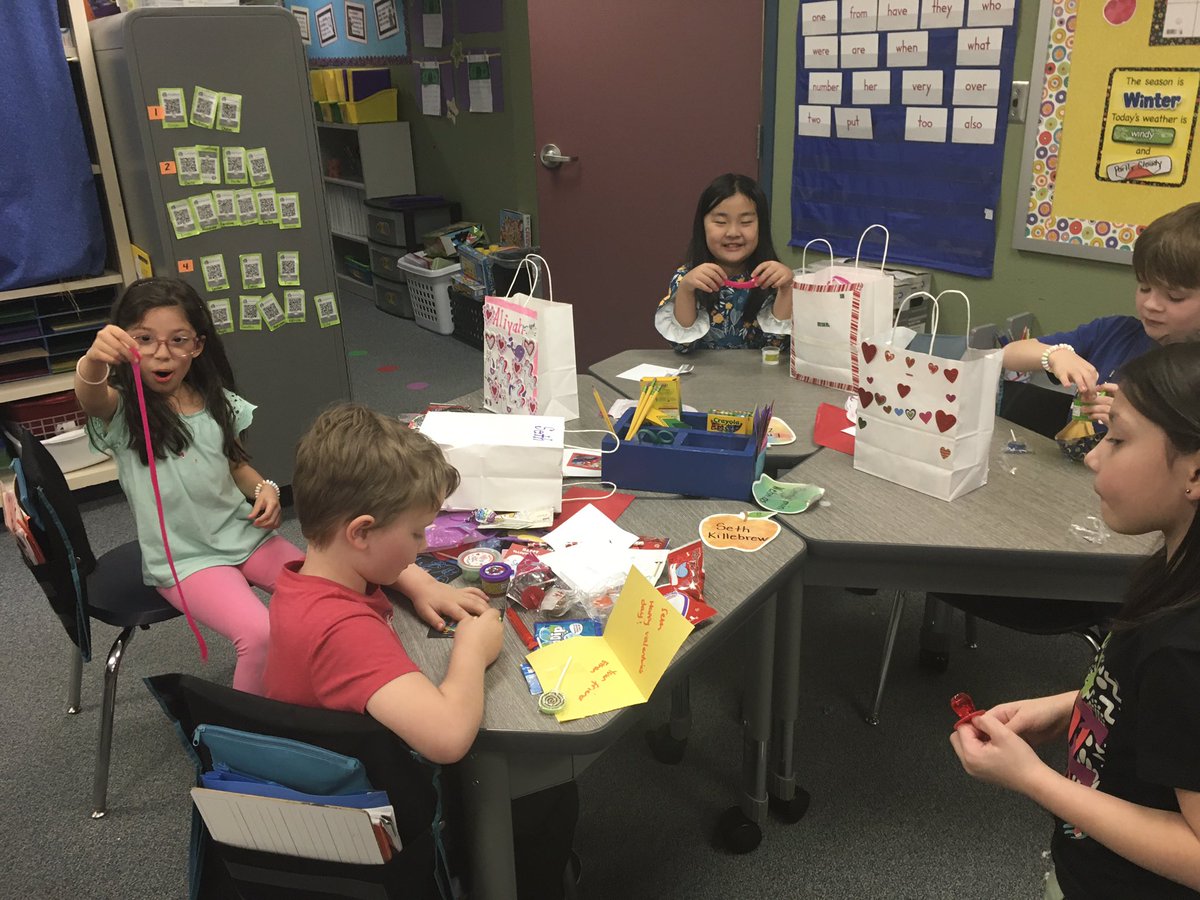 Darla Helms tweet media