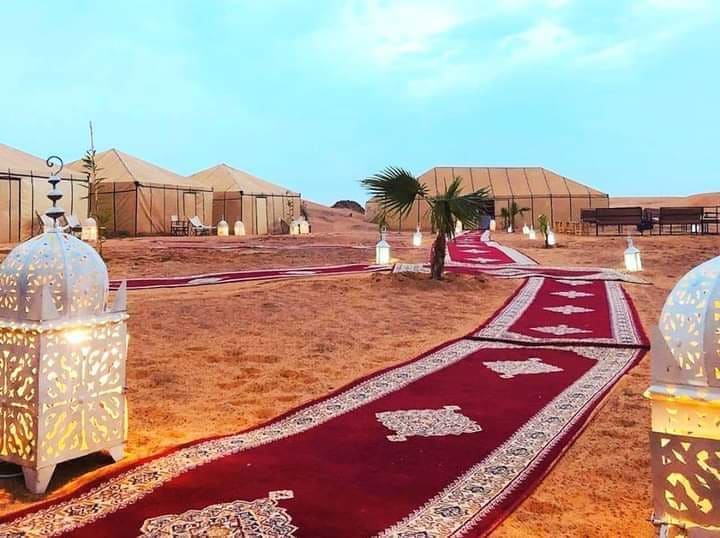 localmtours's tweet photo. We offer best desert tours 
https://t.co/eNiv47qAvY
#marrakech #Morocco #marruecos #Marrakesh #marrokko #viptours #usa #explore #adventure #worldtravellers  #bluecity #moroccotrekkingtours #moroccotourcompany #Localmoroccotours #moroccodeserttours  #southafrica #weareopenandready https://t.co/8Lc8b8OJ01