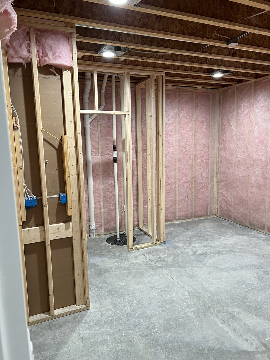 Yourpop8's tweet photo. Podcast studio update! Framing and electrical work complete! Dry walling abs floor come next! 😁😁😁😁 #Podcasting #Crypto https://t.co/qdkCeh7D1r
