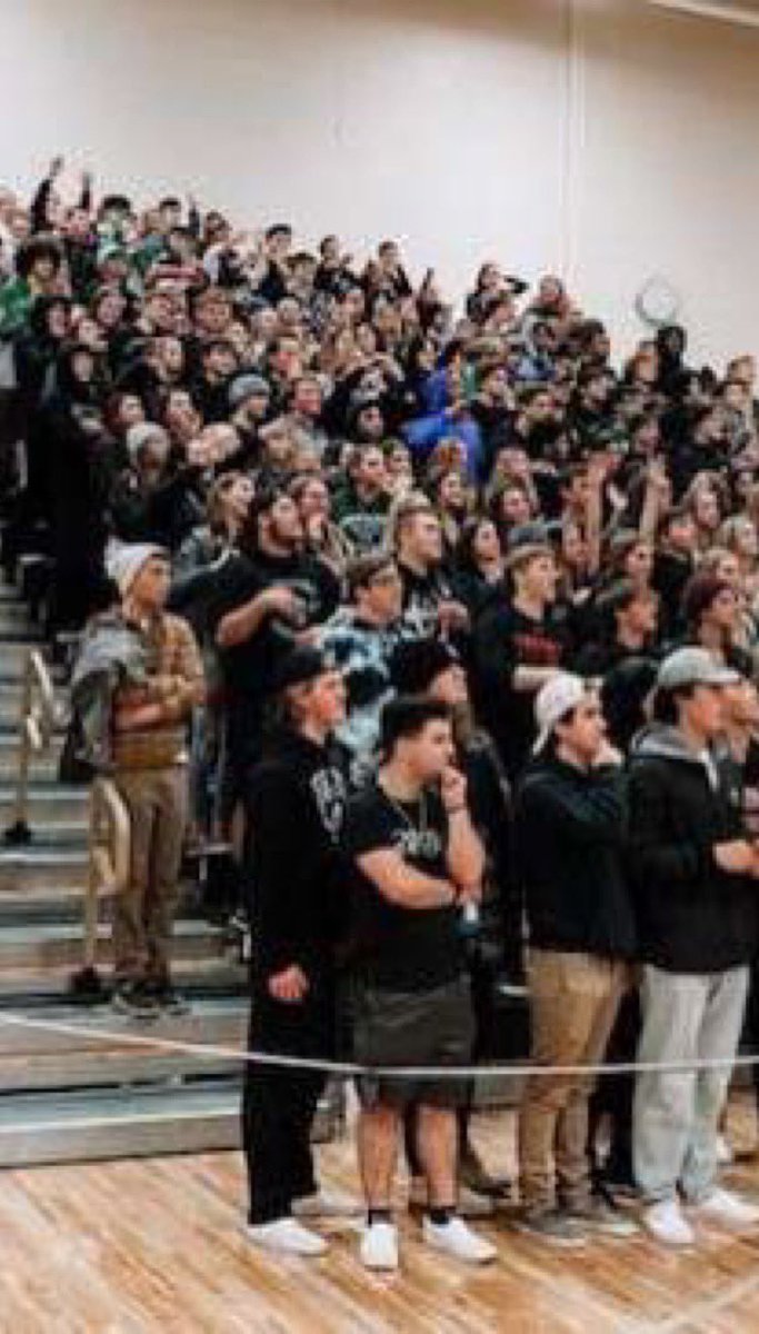 warlordstang's tweet photo. BRICK VS BRICK🚨 HOME @7 SATURDAY🏀EVERYONE GET THERE 30 MINUTES EARLIER🗣MANDATORY ATTENDANCE📝
BLACK OUT 🖤 COME WATCH THE BOYS SWEEP OLD BRICK OUT THE SHORE CONFERENCE🧹🧹✔️✔️ https://t.co/5IT5xTjAti