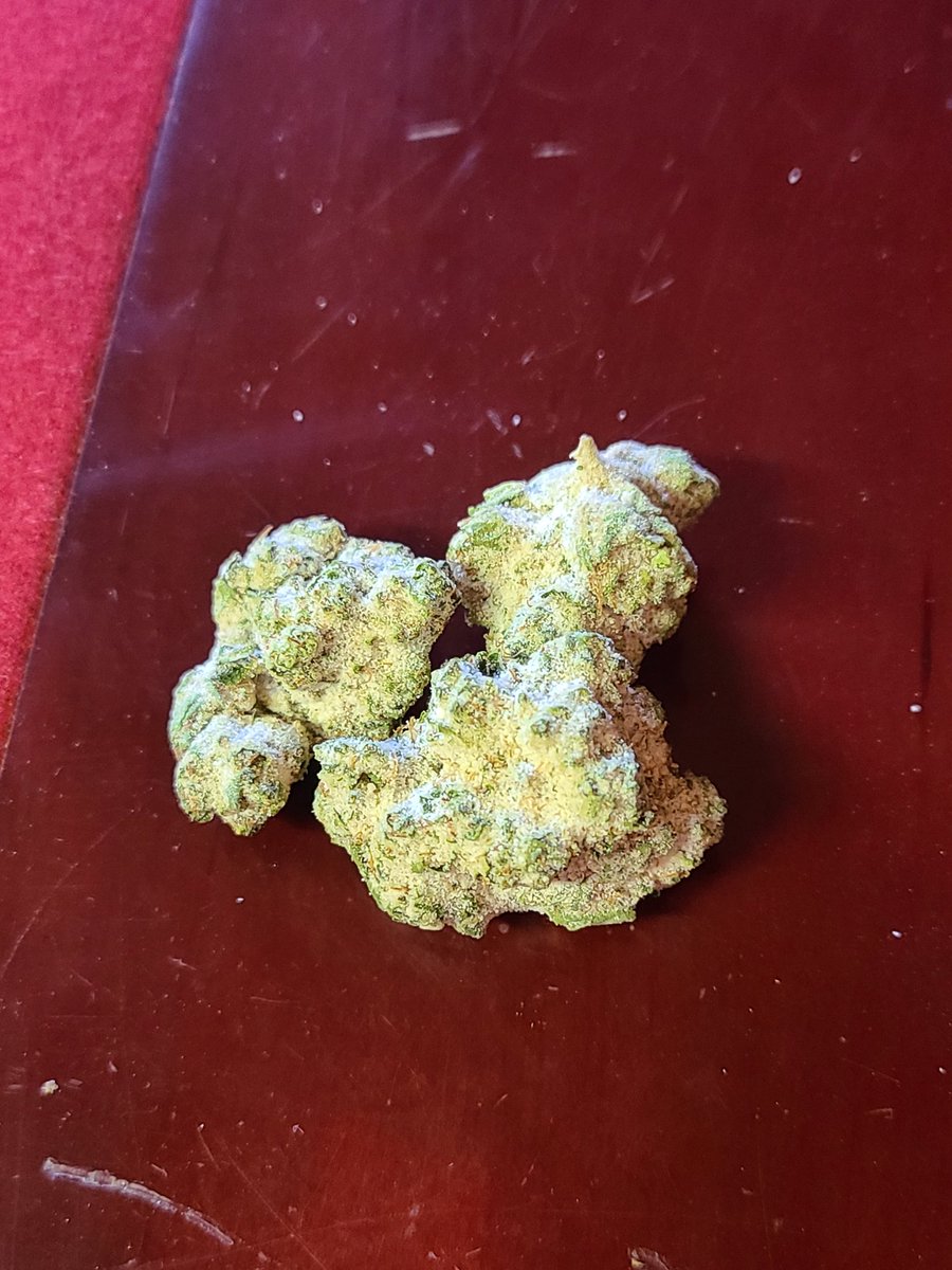 Riles178's tweet photo. Have you ever seen anything like it?
#DiamondOG 💎💎💎 https://t.co/Gc702b32qq