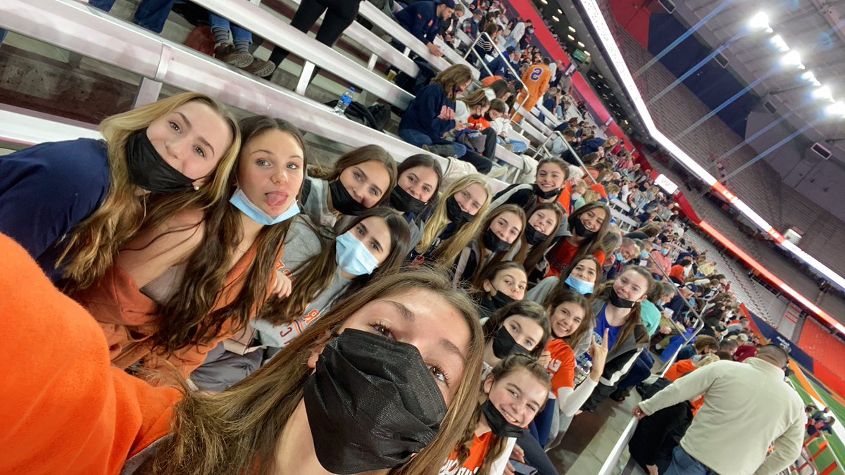 Kate Putman tweet media