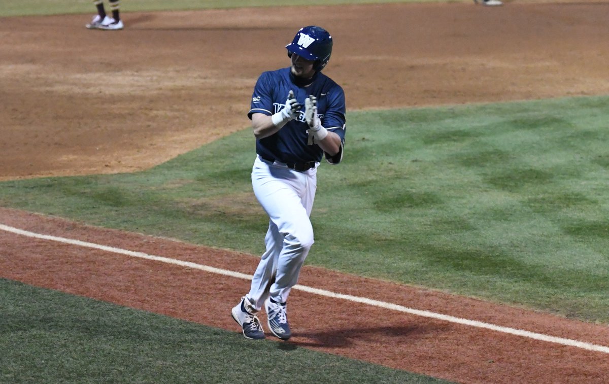 WU_Bulldogs's tweet photo. HOME RUN BULLDOGS!!!!

Logan McNeely blasts one down the left field line in the 6th!!

2-run shot for the 2021 World Series Most Outstanding player, giving #2 @WingateBaseball a 7-2 lead over Charleston!

#OneDog https://t.co/YzdvUFabSt