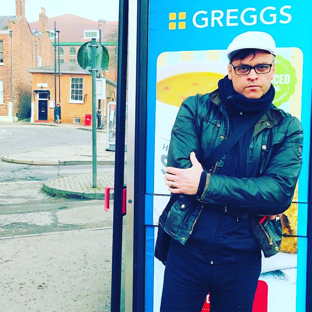 according2mcgee's tweet photo. We’re at @according2mcgee tomorrow. Before that, we hit @GreggsOfficial
What about YOU? What’s it to be? Greggs or Greg’s?
Choose wisely.
#greggs #eggs #gregmcgee #eggroll #rockandroll @VisitYork https://t.co/4TViJG1ifa