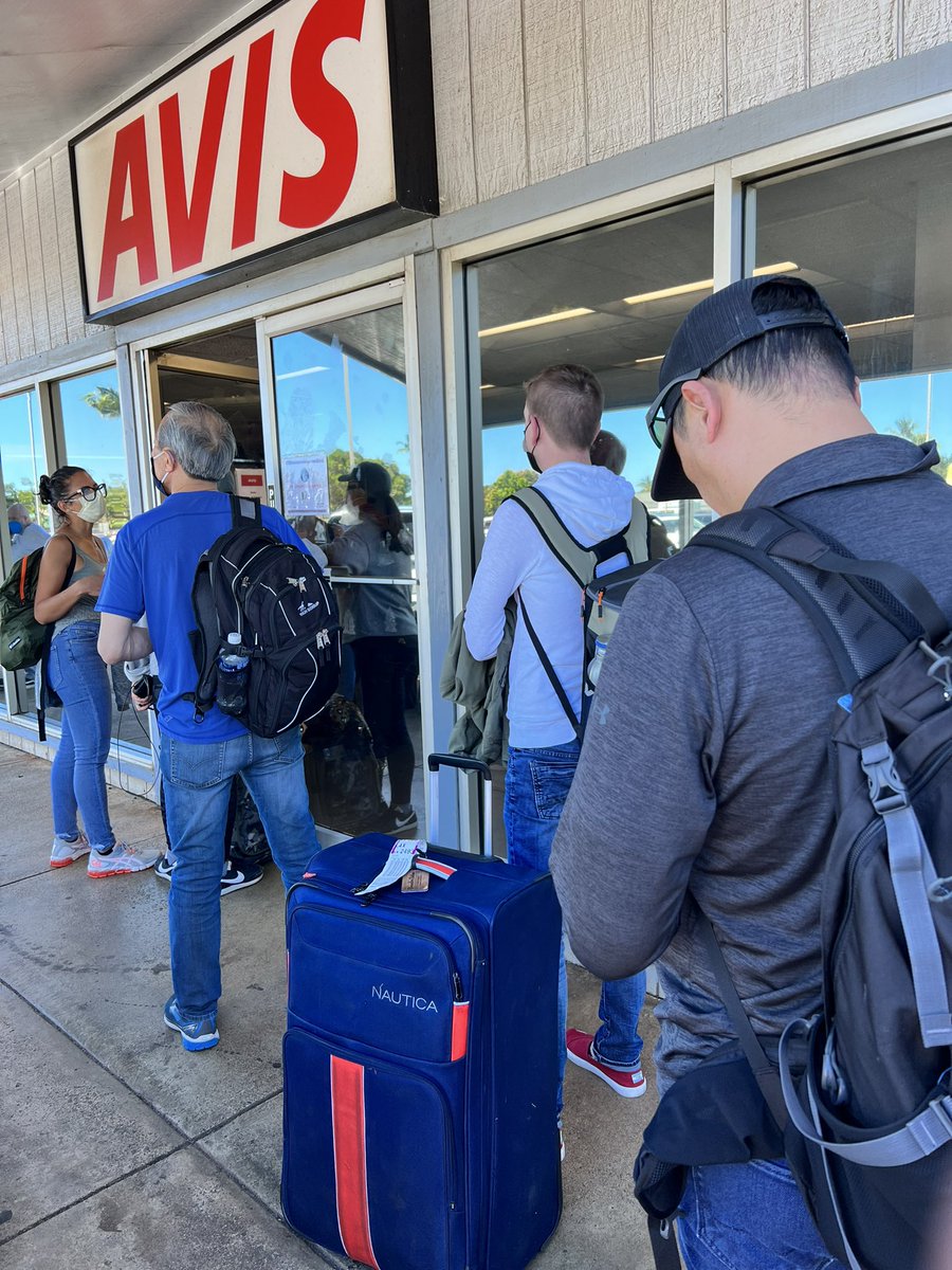 RandyHarman's tweet photo. @Avis Your operation in Kauai Hawaii is in need of an overhaul. We have all been standing in line for over an hour and aren’t even in the building yet! One attendant working the counter at 1:34pm! What? https://t.co/zIGxNqMPMR