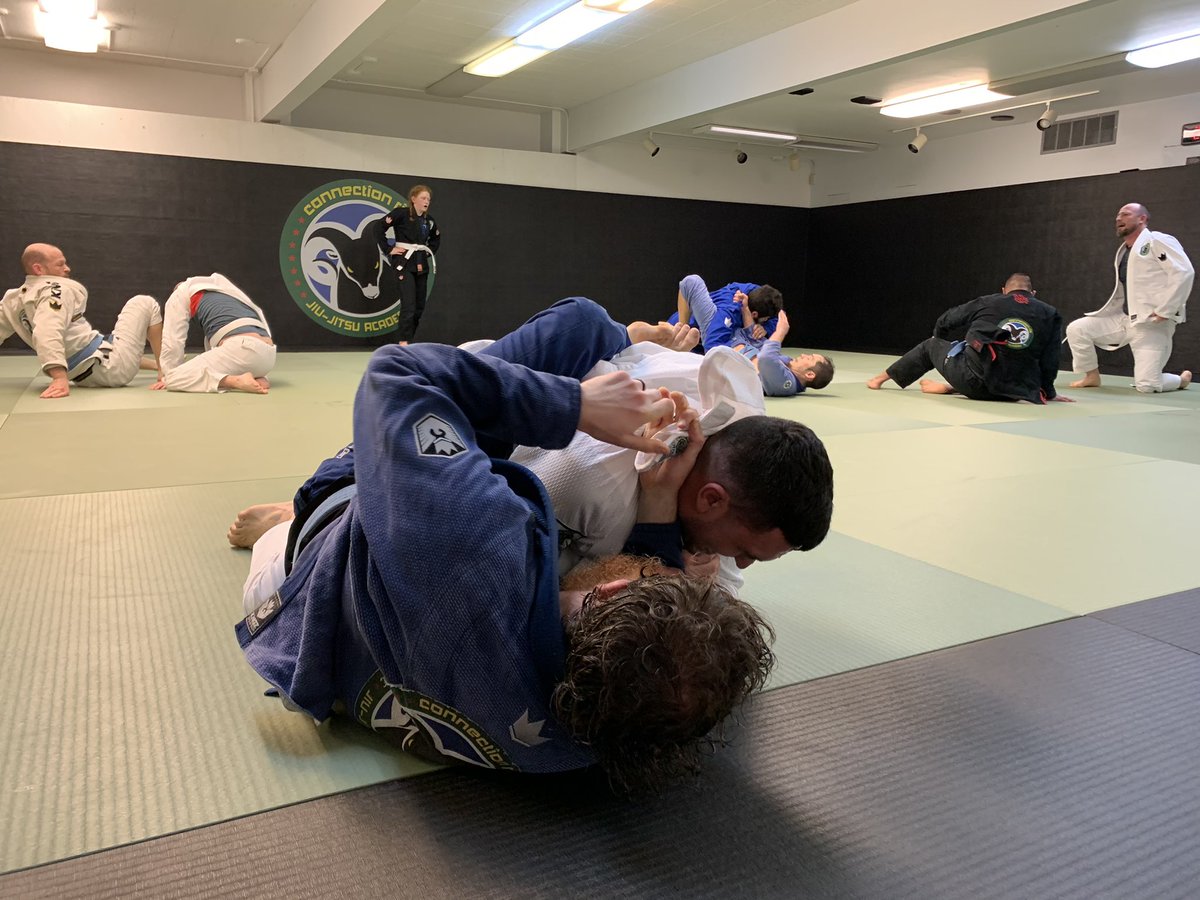 bjjbend's tweet photo. 6am crew starting their day with coffee and chokes. No better way to start your day than at CRA BJJ! || #riseandgrind #connectionrio #connectionriobjj #bjjwallawalla #wallawallabjj #wallawallawrestling #martialarts #selfdefense #grappling #brazilianjiujitsu #bjj #gordobjj https://t.co/6NVax38nqY