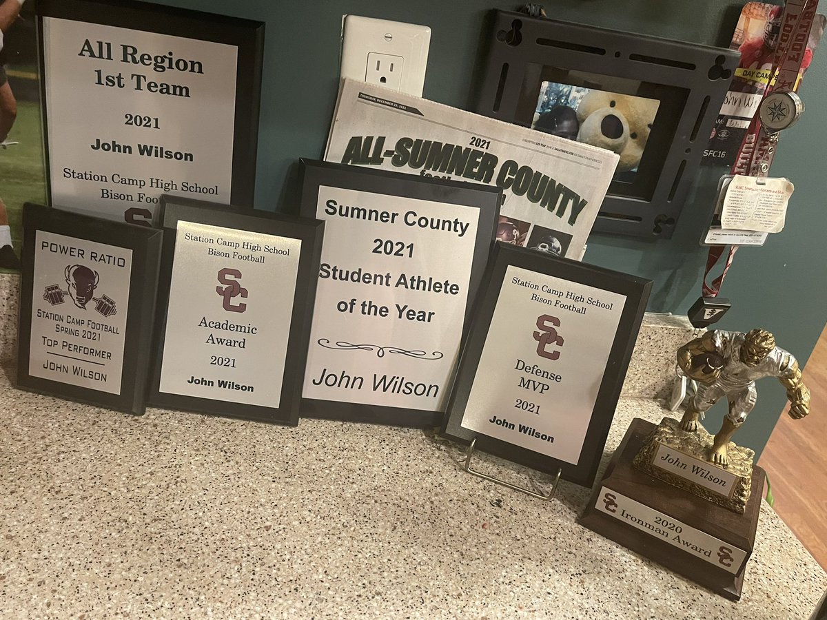 JohnWilson519's tweet photo. welcomed this beauty to the family this week!! Beyond Grateful @TheBisonCamp @scbisonfootball @zachwombleMSP #sumnercounty #studentathleteoftheyear https://t.co/uV2OZZbLiF