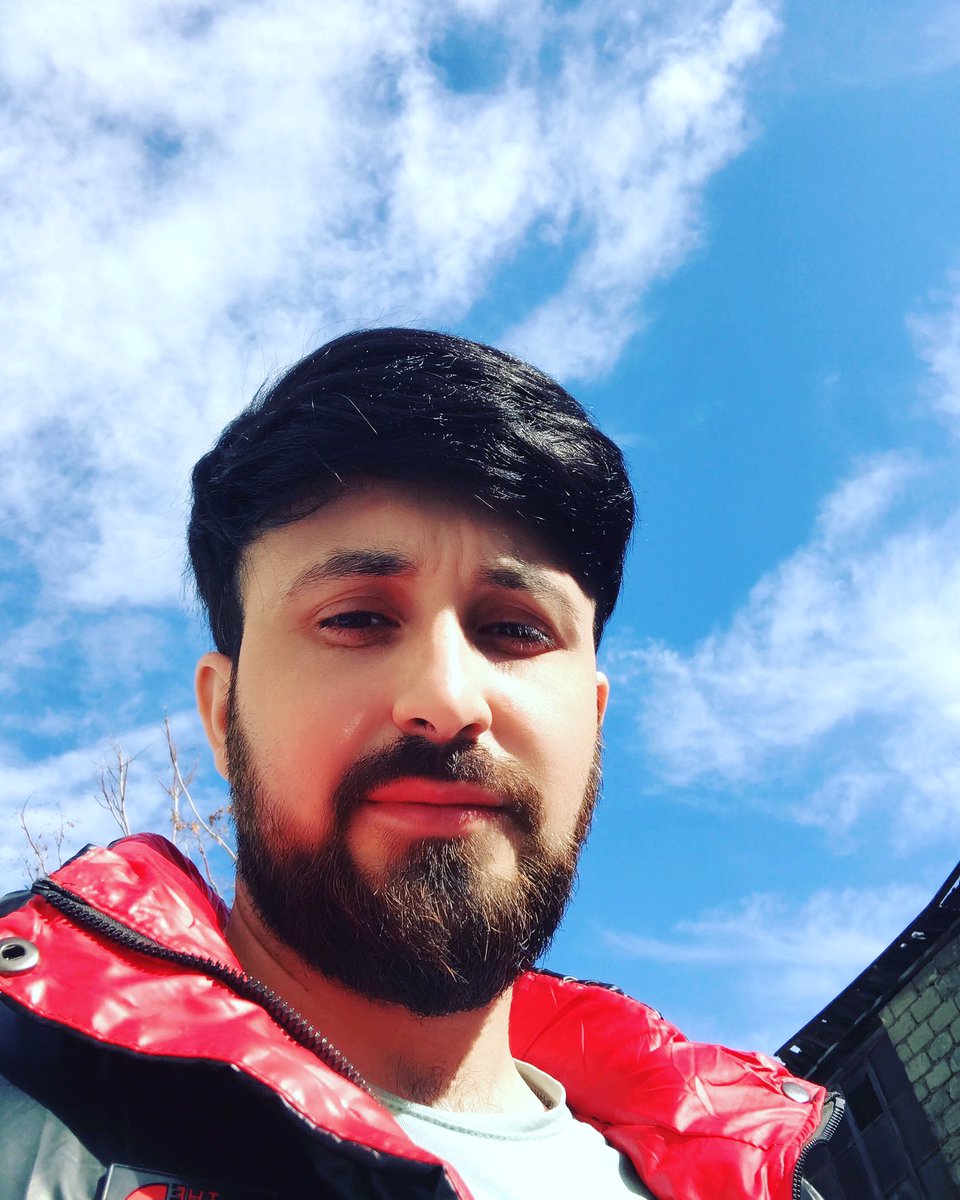SelimovRehim's tweet photo. @msyvfa Saqqalsiz wekilim yoxdu))) https://t.co/kpOLEdoqIb