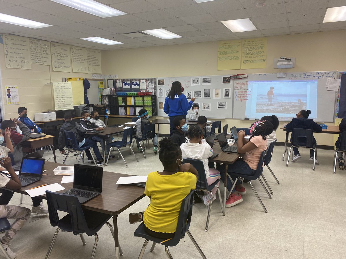 MWilson_PDWMS's tweet image. What a great follow up to the lesson our IB Coordinator @smalls_educator taught yesterday! “I wonder…” #ibmatters #ModelingExpectations @Marquila4 @revels_theresa @RonMaxwellFCS1