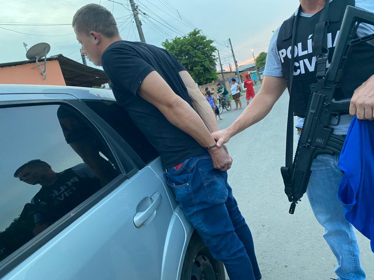 AgenciaGBC's tweet photo. URGENTE CANOAS 🚨 | Preso homem que matou ex-namorada a tiros. SAIBA MAIS:
https://t.co/iN8fHoU888 https://t.co/nQbZcv8CGi
