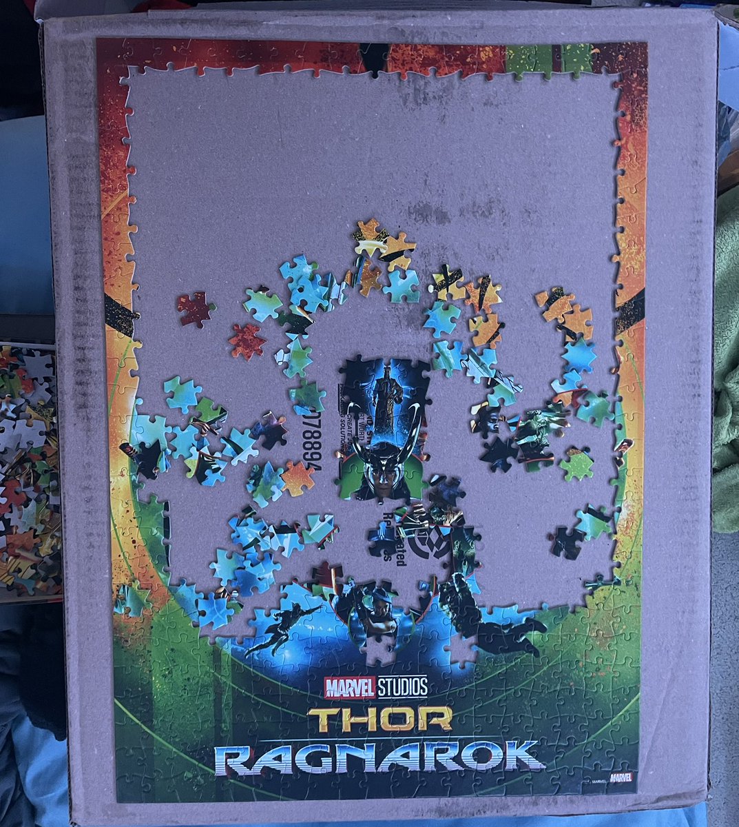 I worked over 2 hrs on this Thor Ragnorok poster puzzle 
I had some progress with it but I forgot how detailed the poster was https://t.co/hXPClgHo6L