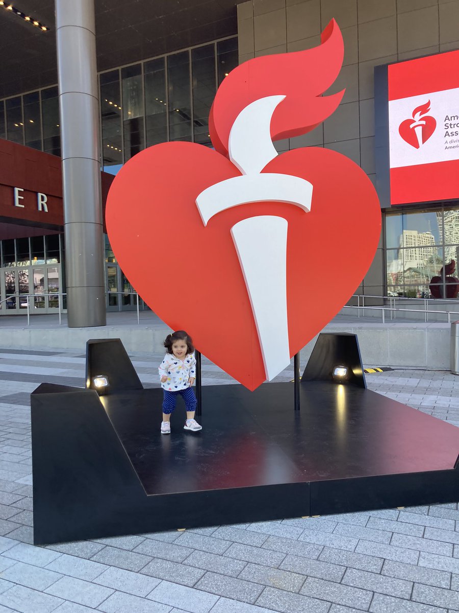 The youngest #ISC22 attendee. She is already done with neurology didactics and getting started with conferences to debate thrombolysis prior to EVT. Just trying to #EndNeuroPhobia