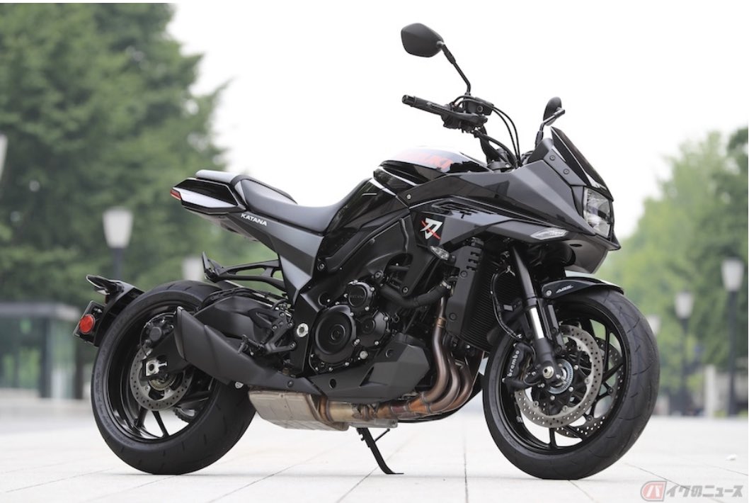 nemunora's tweet photo. やっぱり新型KATANA(カタナ)、カッコいいよなぁ

1100S、多少の故障なら直すけど全損廃車の場合は新型もアリだな。。。

色は黒系がカッコいい
フェンダーとスクリーン、ステップにマフラー、そしてハンドルは変えるけどね。

でもやっぱり1100S

#カタナ
#1100S
#新型KATANA https://t.co/qiTOOEVinh