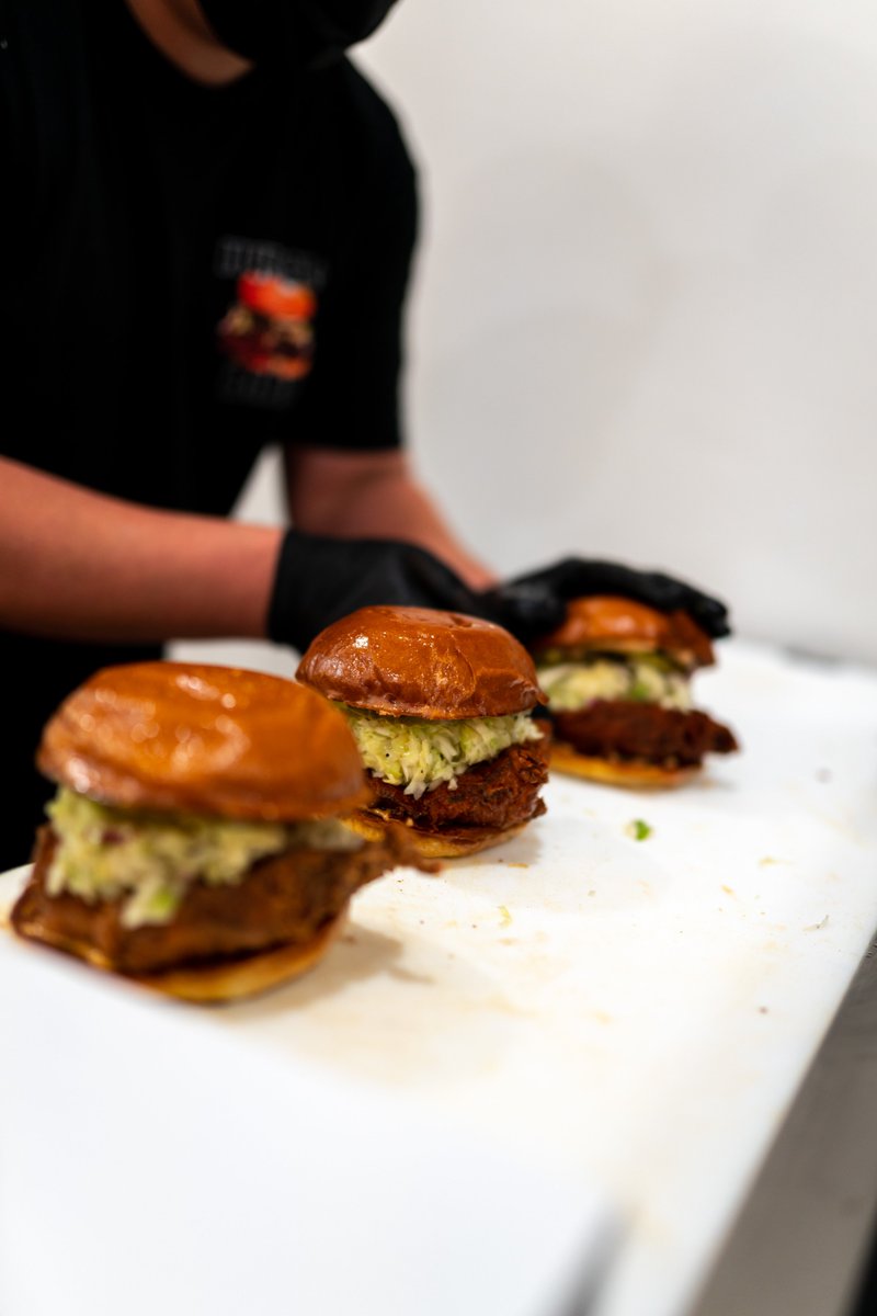 humblebirdla's tweet photo. Have a Humble Weekend !! Open Til 10pm https://t.co/ATWFDgUCLS