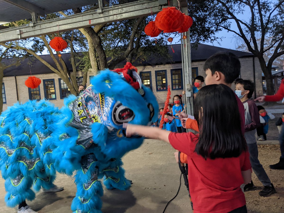 REworldschool's tweet photo. Community Night: Lunar New Year https://t.co/vbMmIliOls