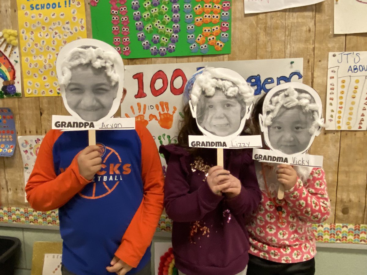 bethbarbakoff's tweet photo. Happy 100th Day from Camp Kindergarten! #100thDayofSchool @OSchoolsPR @jmcgahan31 https://t.co/8ejgvN63Dn