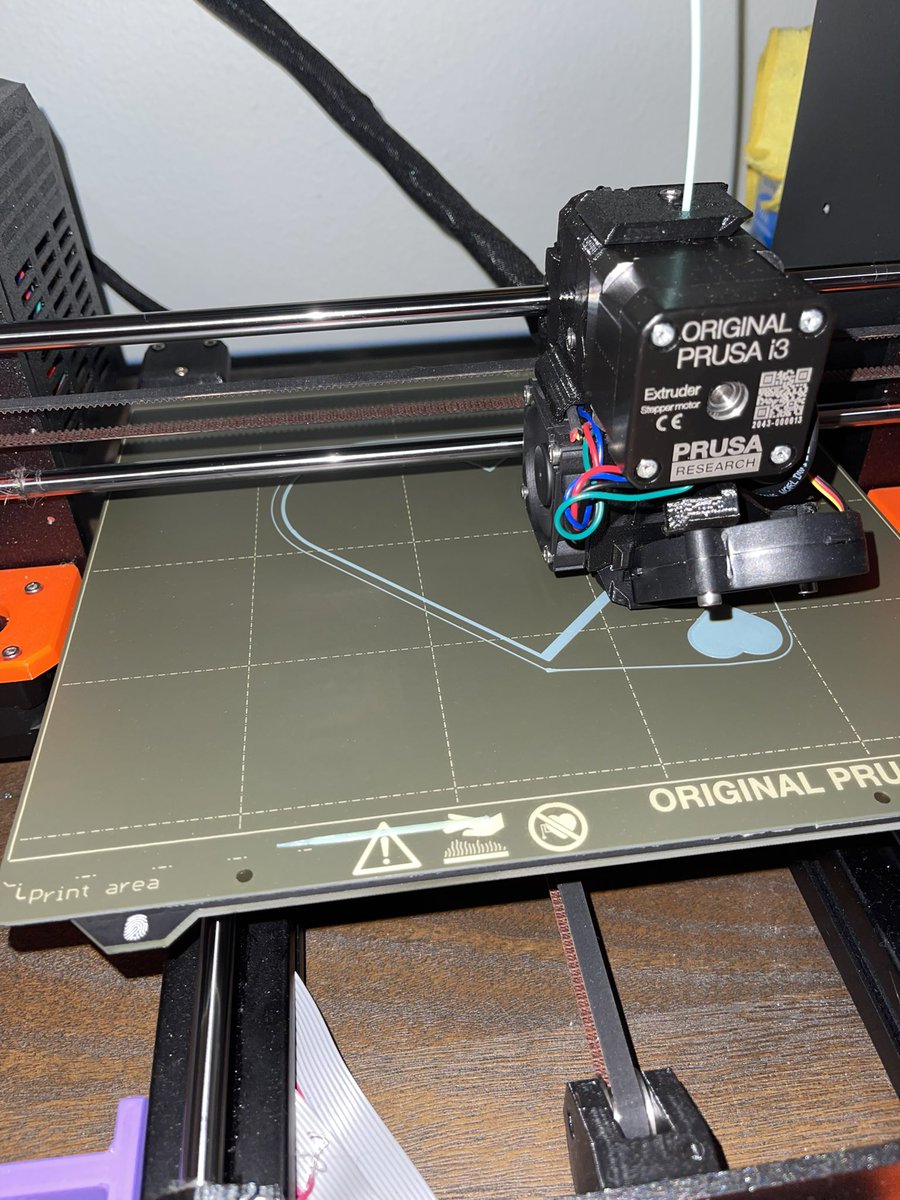 prints3_d's tweet photo. No minute like the last minute to make a valentines gift. Printing @BreaksnMakes self watering heart planter. T-minus 15 hours for the outer pot. https://t.co/O6ZnwzOkMU