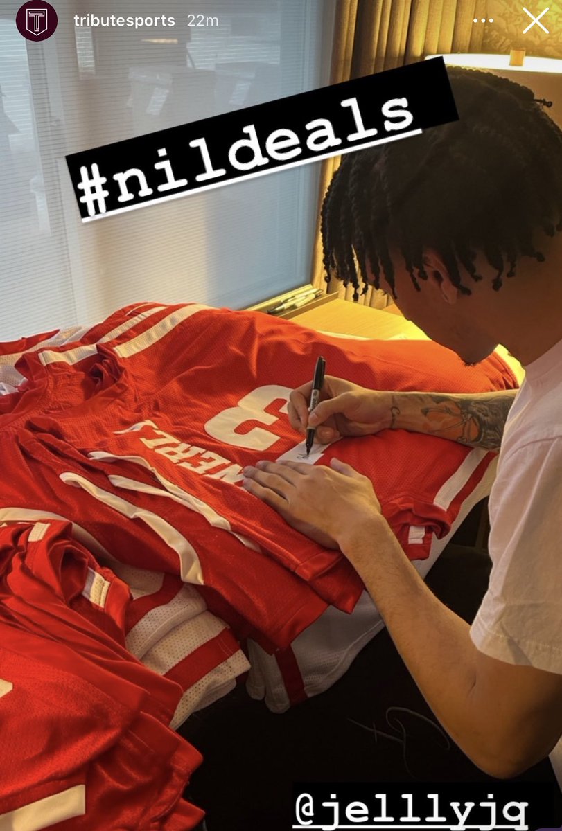 Brett Greenberg (@brettgreenberg_) on Twitter photo Alabama basketball’s Jahvon Quinerly signing his jerseys partnered with <a href="/TributeSports/">Tribute Sports Management</a>. Quinerly works with <a href="/GSEworldwide/">GSE Worldwide</a> and <a href="/IanGrutman/">Ian Grutman</a> for #NIL endeavors.
To buy tributesportscollectibles.com/products/jahvo… Alabama basketball’s Jahvon Quinerly signing his jerseys partnered with <a href="/TributeSports/">Tribute Sports Management</a>. Quinerly works with <a href="/GSEworldwide/">GSE Worldwide</a> and <a href="/IanGrutman/">Ian Grutman</a> for #NIL endeavors.
To buy tributesportscollectibles.com/products/jahvo…