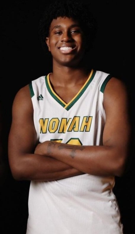 hcummins tweet media