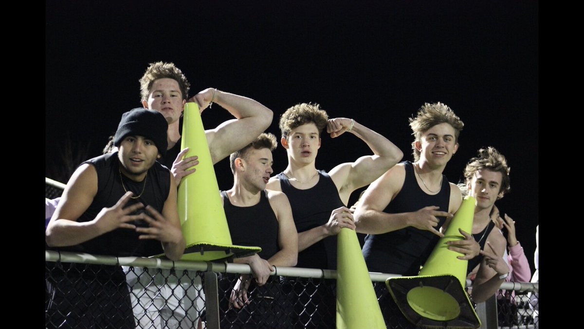 We want to thank all the fans tonight for the support. It was so awesome having that energy at a game. Y’all made an away game feel like a home game. We hope to see you at every game the rest of the season. <a href="/NestTchs/">TCHS NEST ⚡️</a> 🅿️